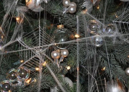 Webbed Christmas Tree photo - murexdive.com